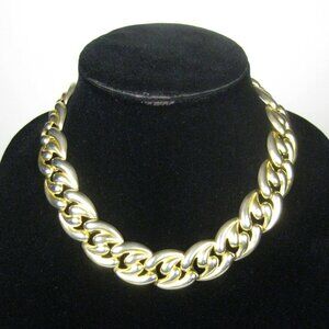 Necklace Women 19 In Goldtone Vintage 1960s 1970s Choker Collar Panel Statement